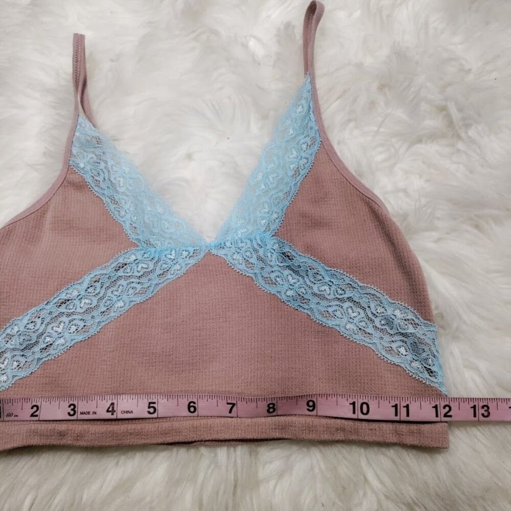 NWOT Urban Outfitters Out From Under Chrysalis Seamless Lace Trim Bralette Top M - Picture 6 of 7